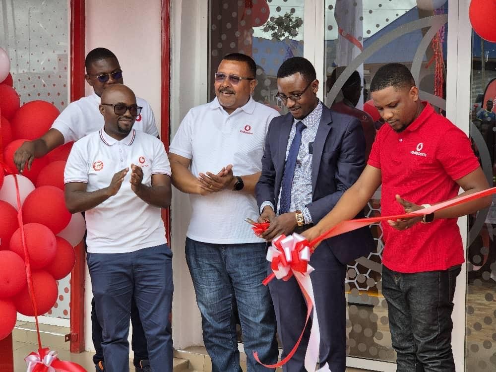 Mayzon gallery image 02